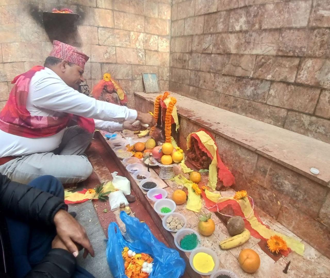 Pandit Radha Krishna performing authentic Indrayani Matrika puja ceremony